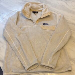 Patagonia size M Cream/white Crewneck Sweater